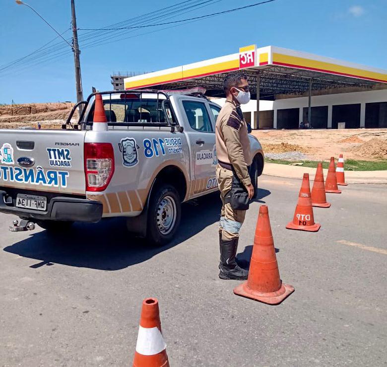 Desfiles cívicos e evento religioso alteram trânsito na capital durante o final de semana - SMTT Aracaju
